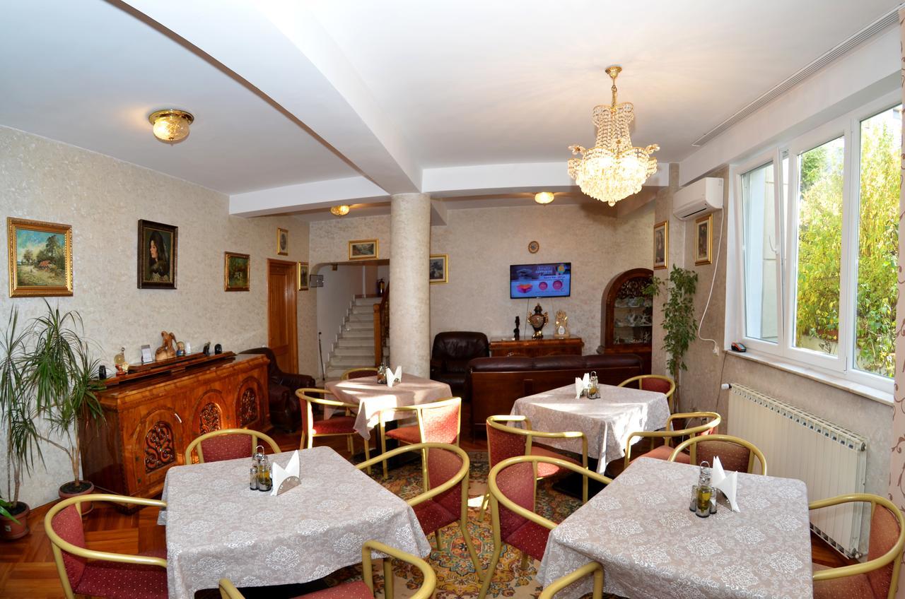 Vila A&B Bukarest Kültér fotó