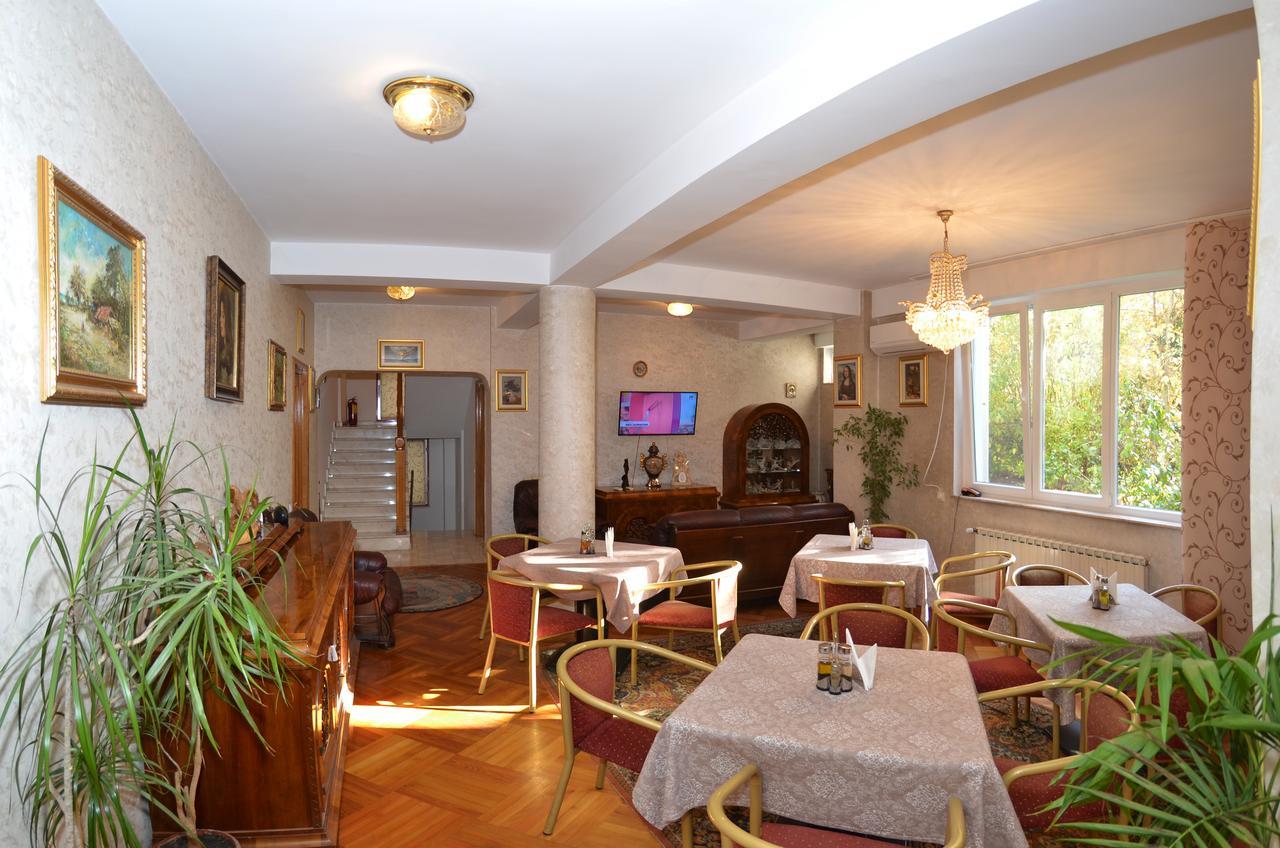 Vila A&B Bukarest Kültér fotó